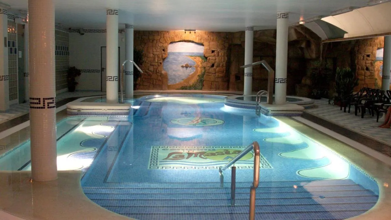 Glamping Blanes Hotel 0*,